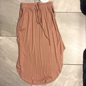 BRAND NEW Cozy Co by Cozy Casual ribbed skirt